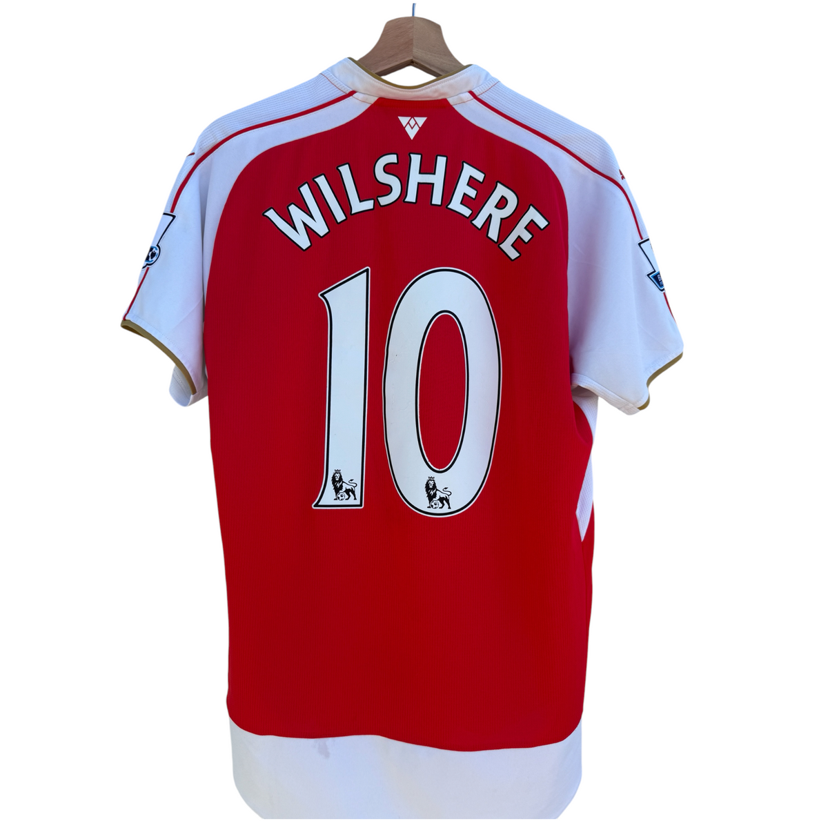 Arsenal Home 2016/17 Wilshere - Large