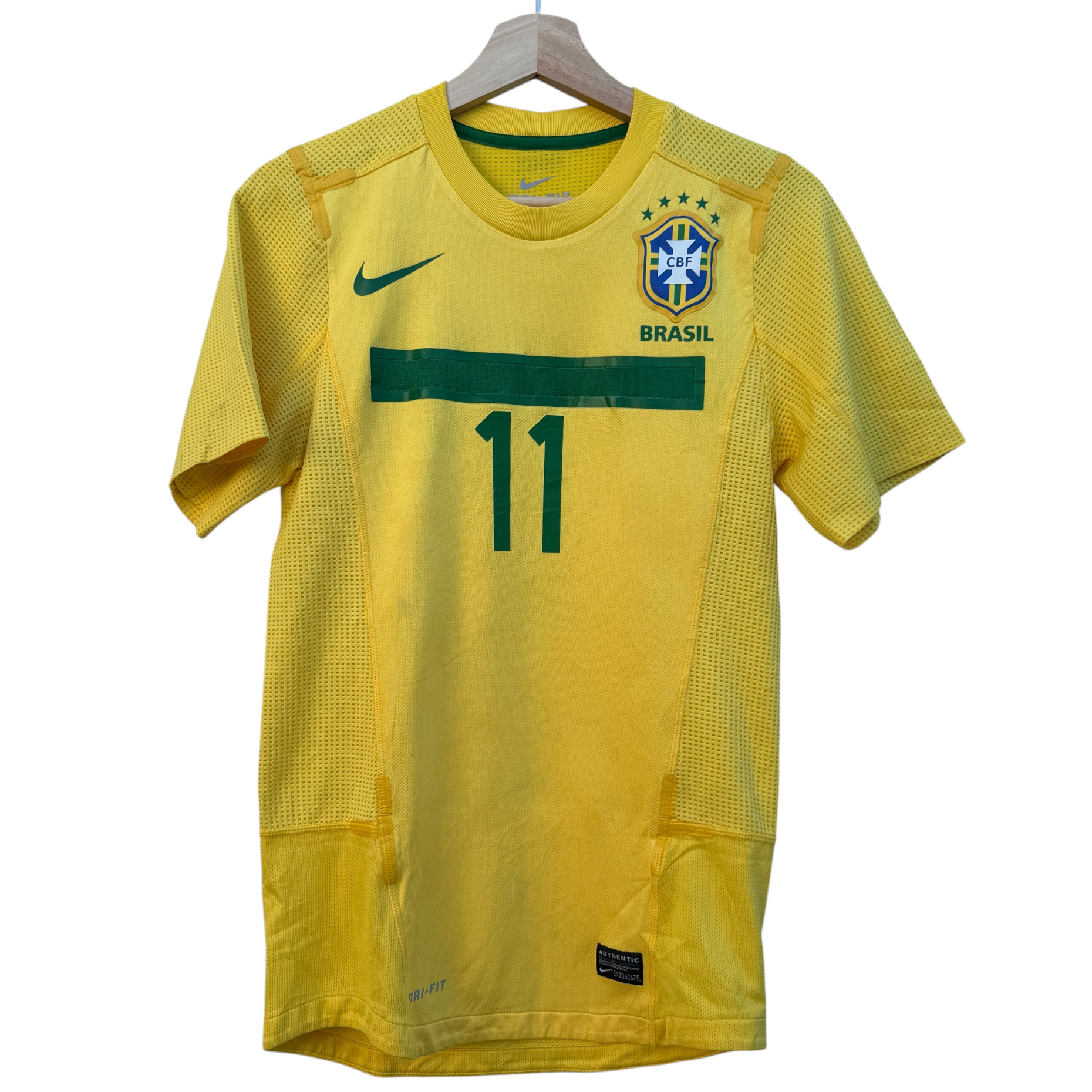 Brasil Home 2011/12 - Neymar - Small