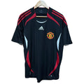 Manchester United Trainer 2021-22 - Large